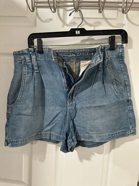 American Eagle Outfitters Light Blue Pleated High-Rise Denim Shorts